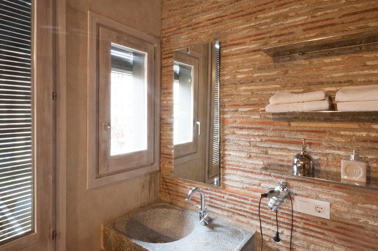 Onyar apartments Girona Bagian luar foto