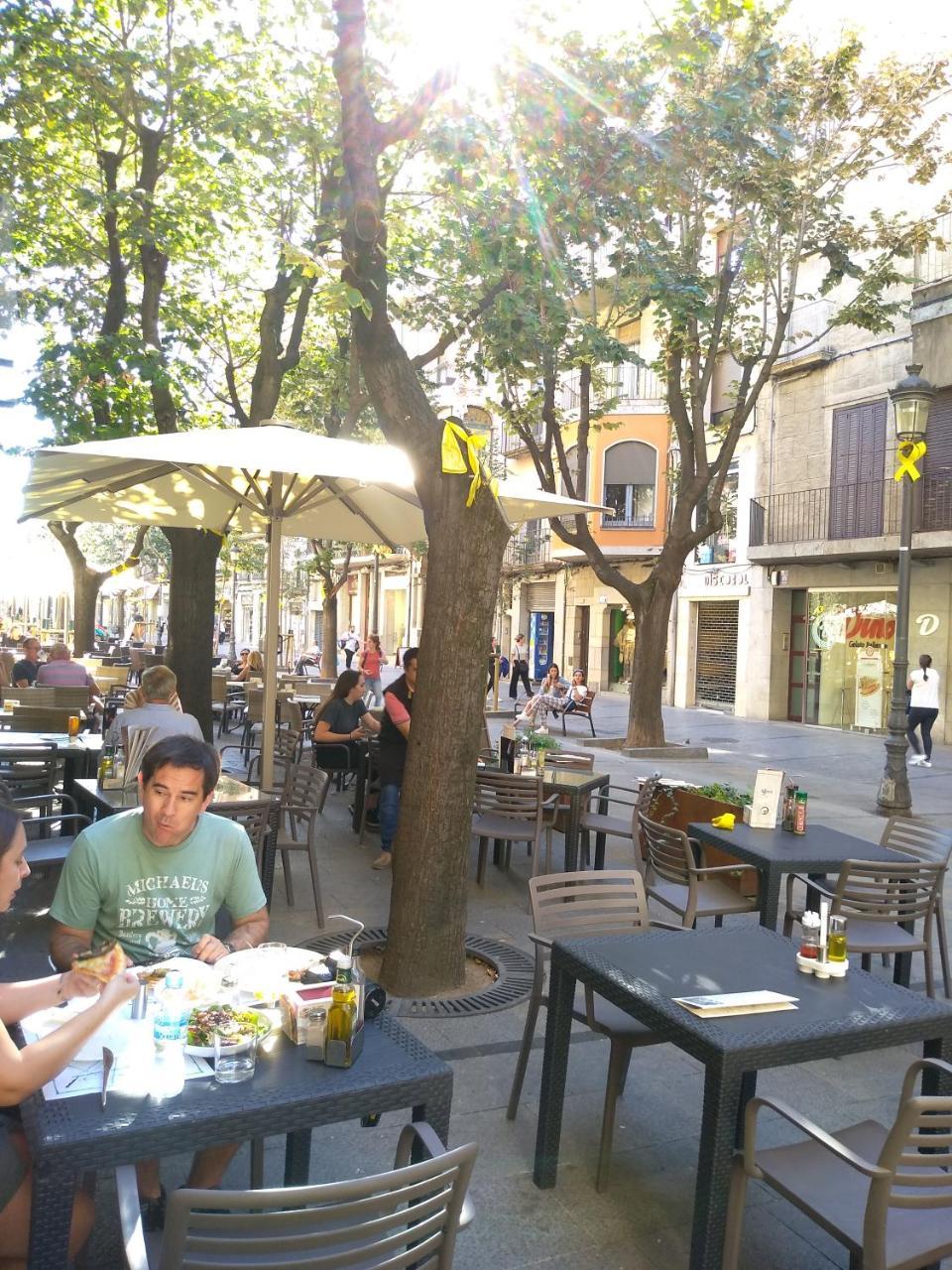 Onyar apartments Girona Bagian luar foto